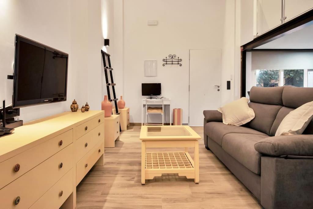 Moderno Loft En El Corazon Historico De Estepona - Casa Pepita 17 Luaran gambar